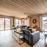 Apartment Cervino Monriond Courchevel - By Emerald Stay